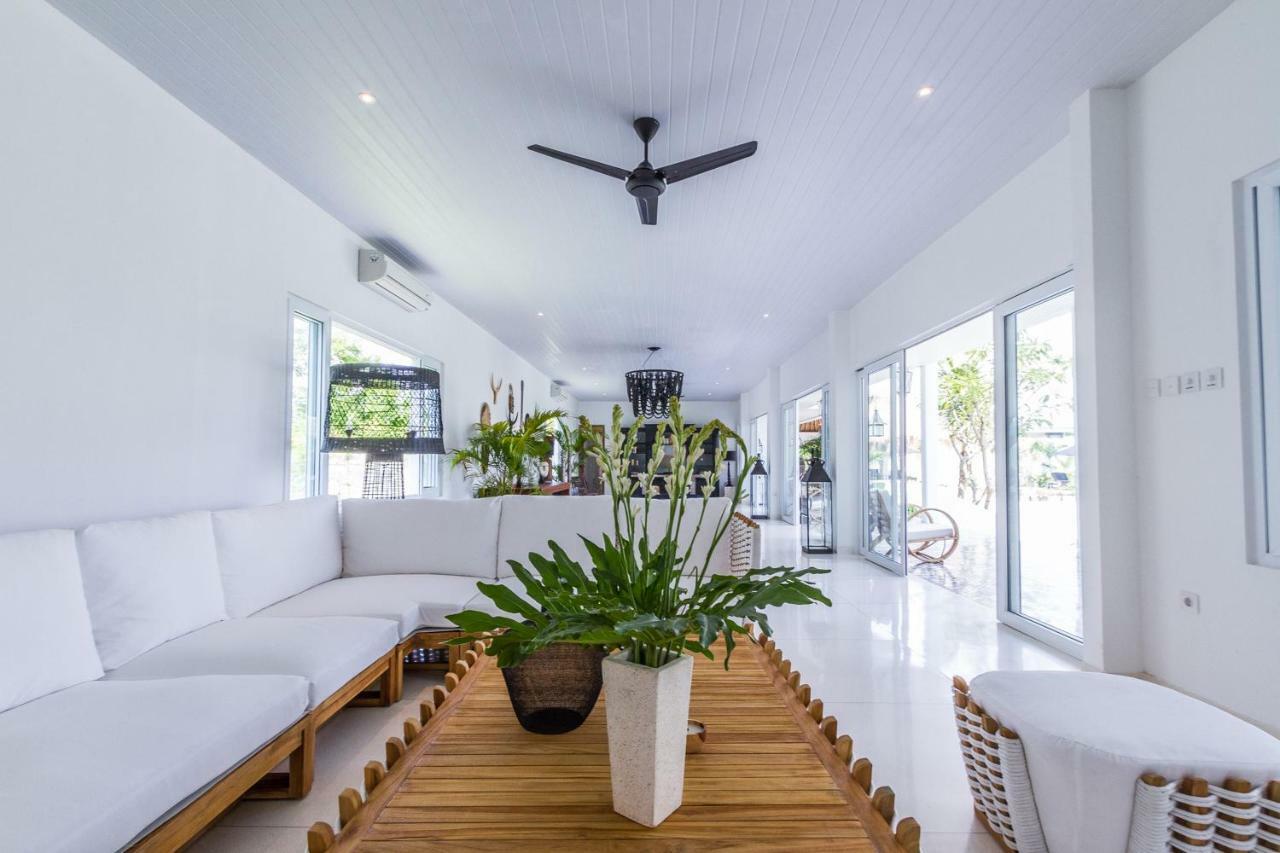Villa Kusuma - Luxury Sea View 5 Bedroom Villa Close To Savaya Uluwatu Екстериор снимка